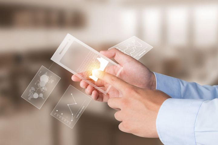 今日金价走势分析：为何暴涨又回落？